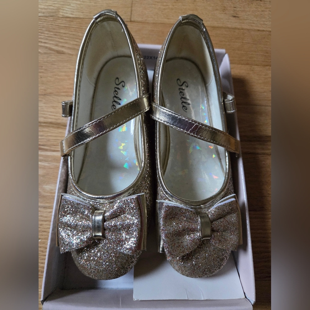 Like New Stelle Gold Glitter Girls' Shoes